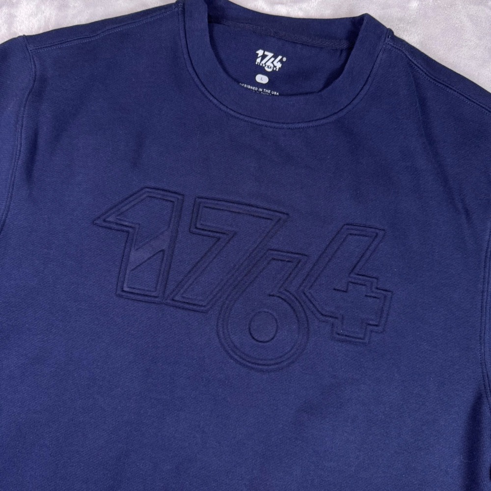 1764 Signature Oliver Crewneck Sweatshirt Mens Large Navy Blue Embossed Logo L